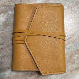 Glass Ladder & Co “Katherine” Vegan Leather Tech Organizer